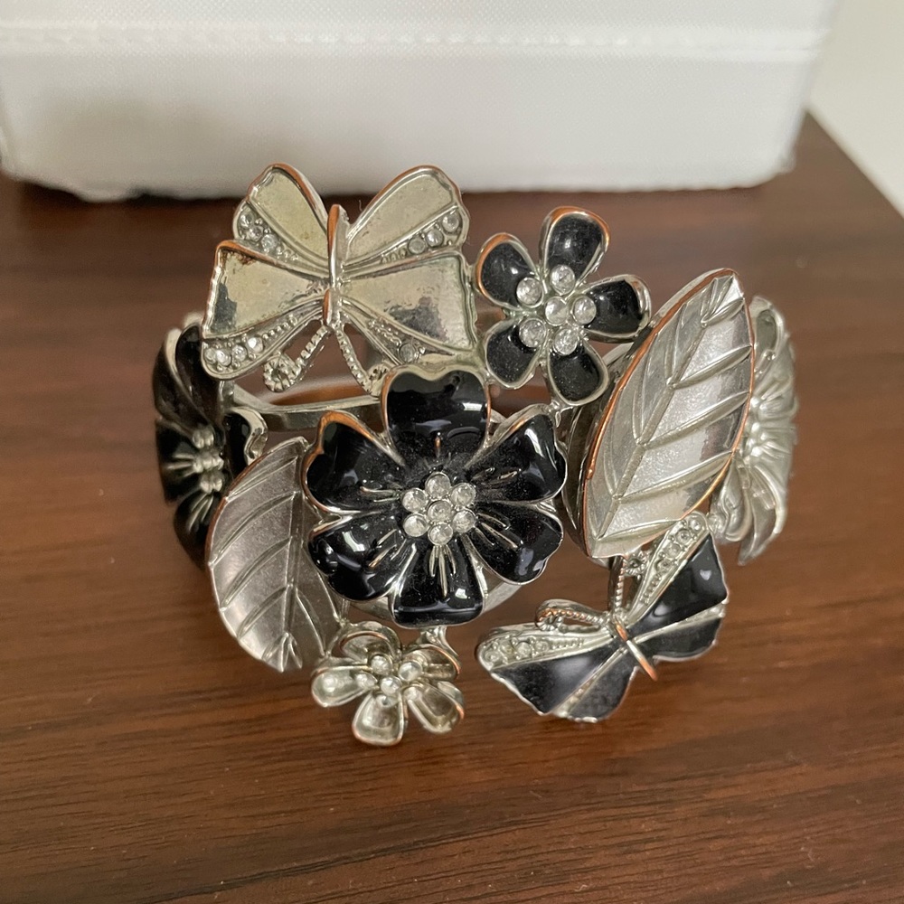 Guess silver black bracelet cuff butterfly and flowers